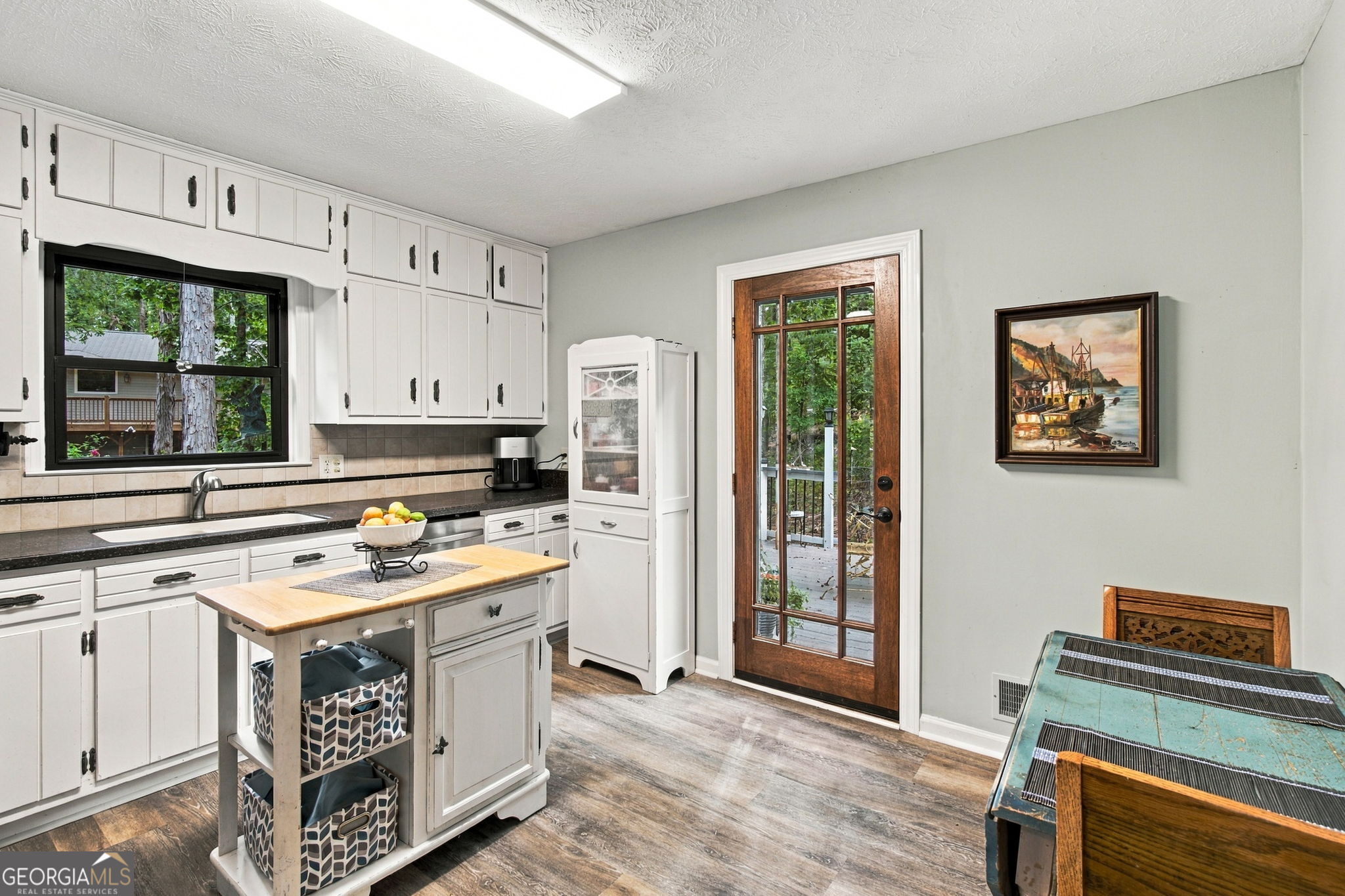 9170 Lisa CIR