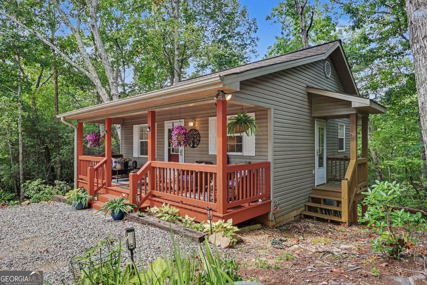 1191 Old Forge ESTS