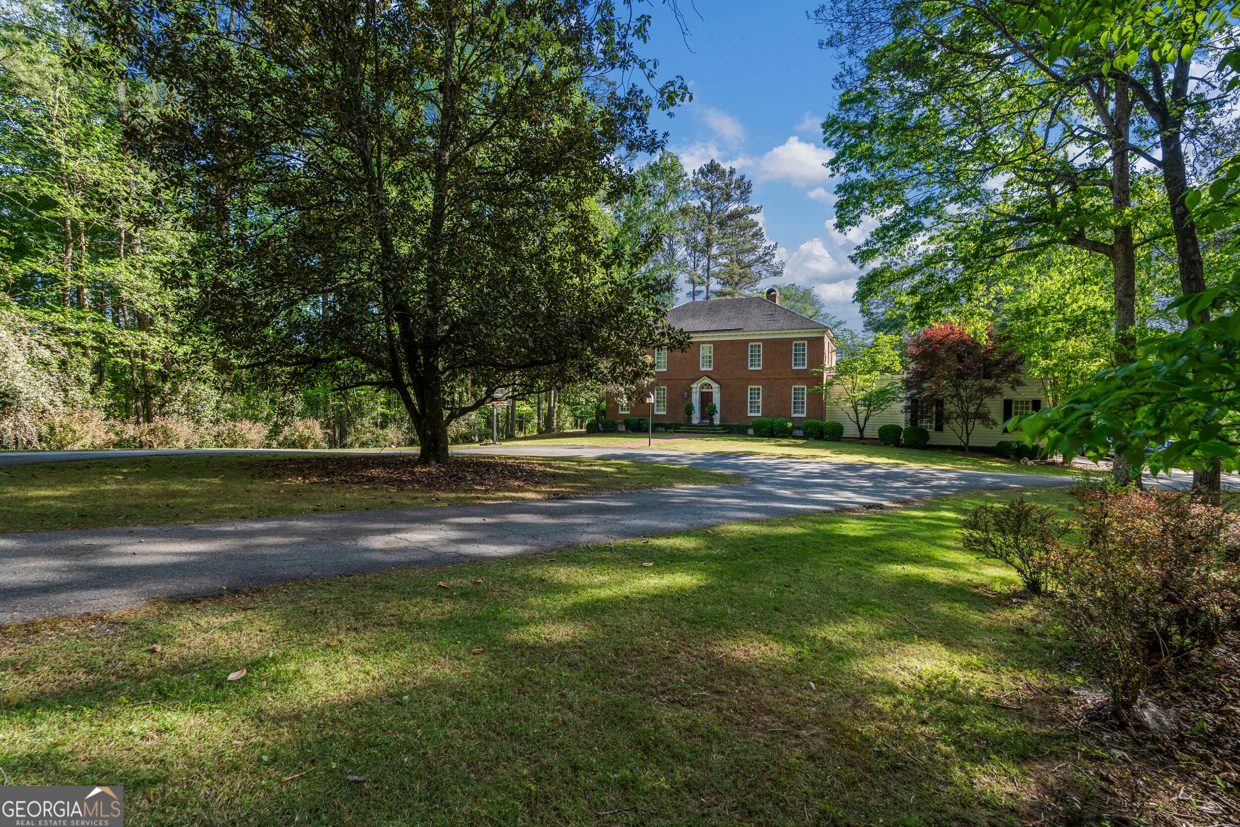 8808 River RD