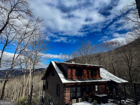 A home in Sky Valley