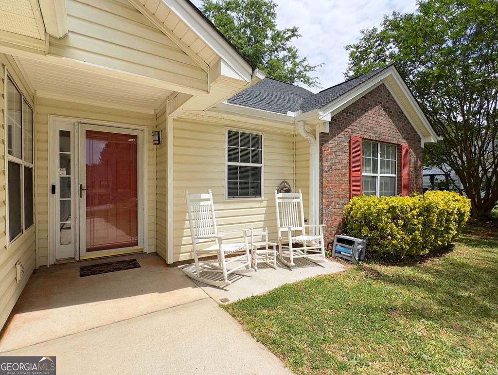 Photo of 103 Cody Drive, Griffin, GA 30223 (MLS # 10760870)