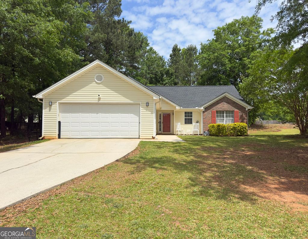 Photo of 103 Cody Drive, Griffin, GA 30223 (MLS # 10760870)