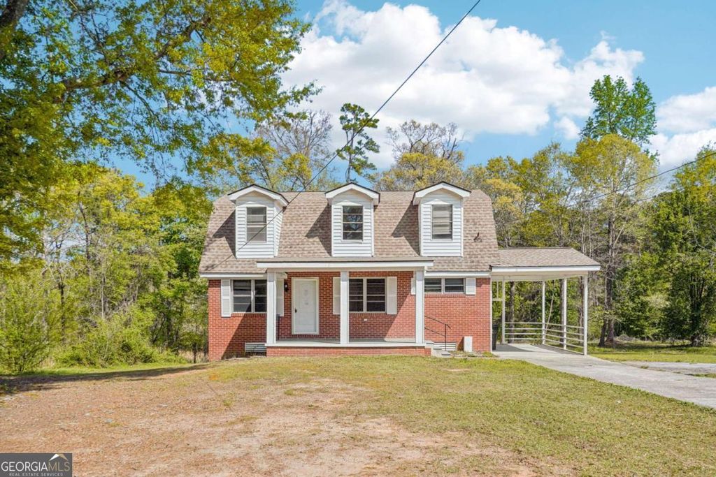 Photo of 305 Anderson Circle, Covington, GA 30016 (MLS # 10722550)