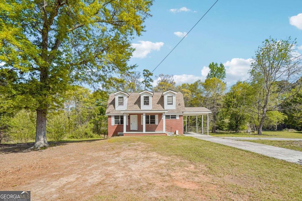 Photo of 305 Anderson Circle, Covington, GA 30016 (MLS # 10722550)