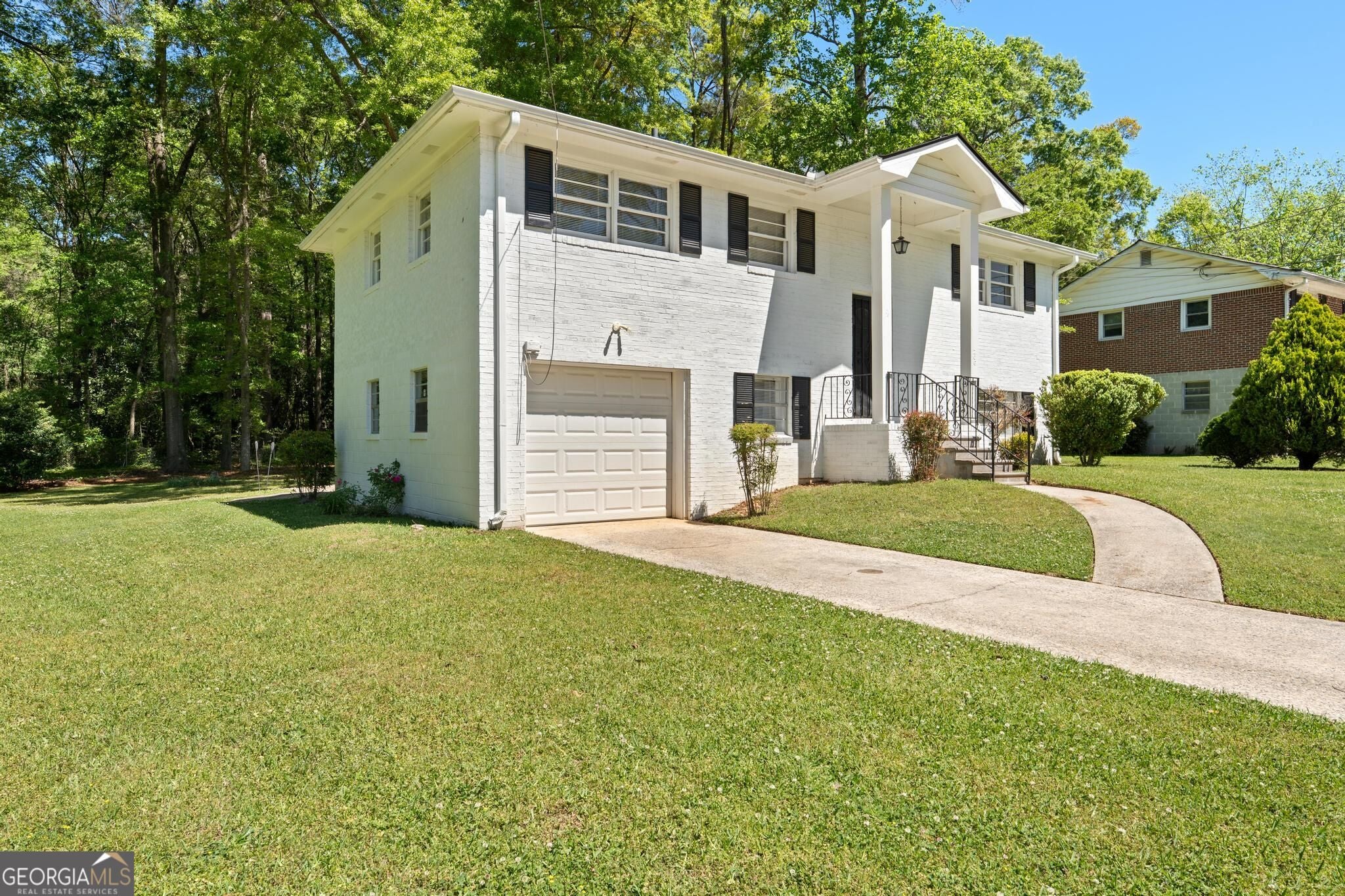 206 Evenview CIR