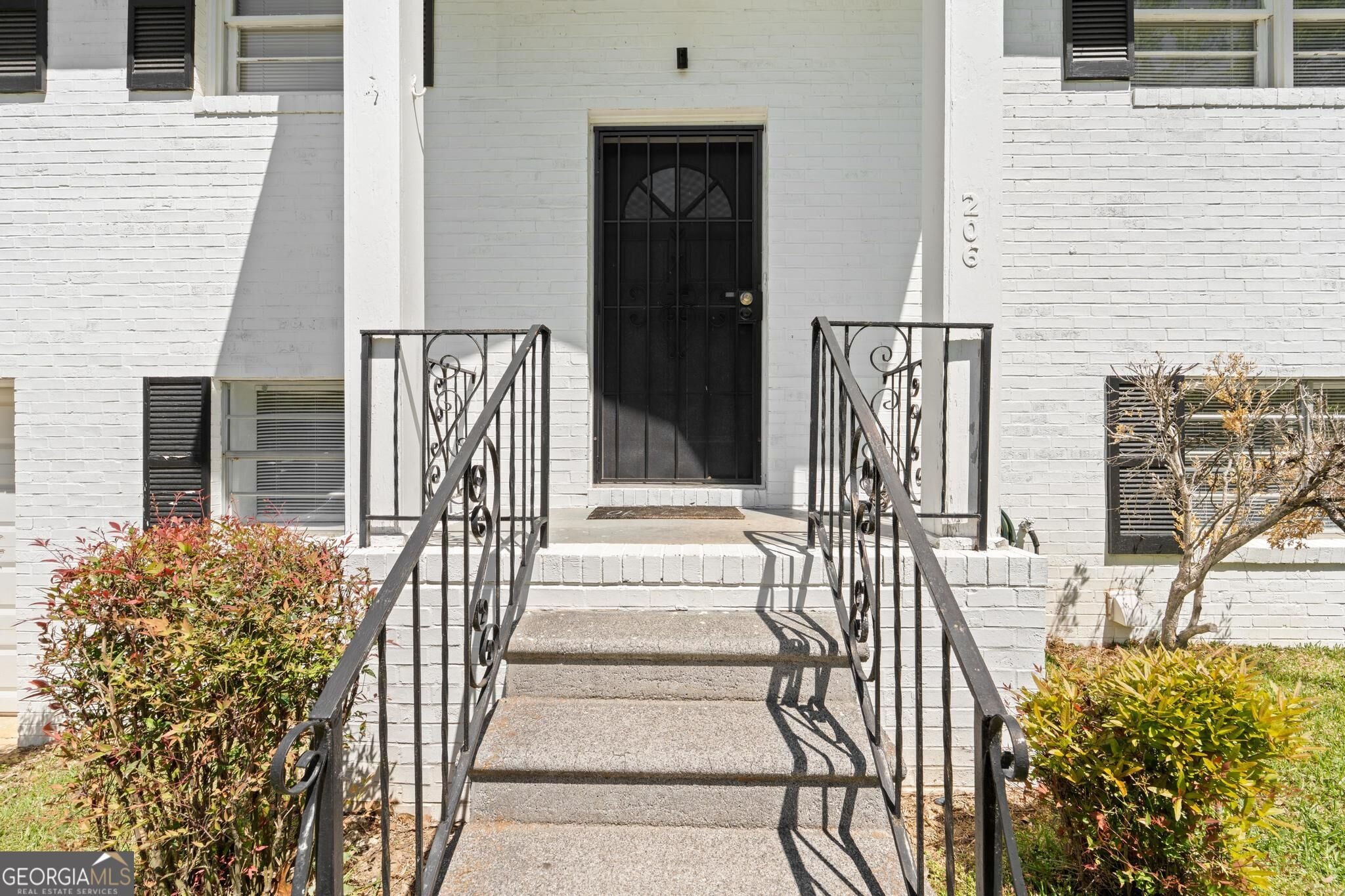 206 Evenview CIR