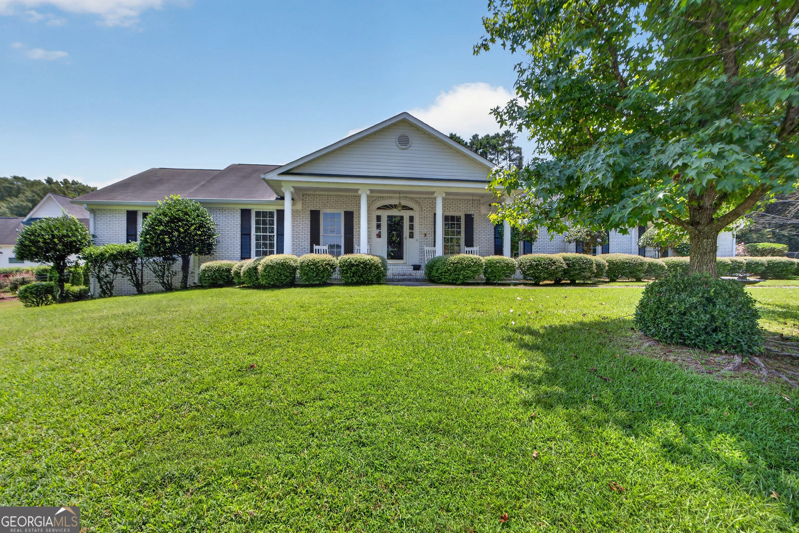 6 Greenbriar Lane SE