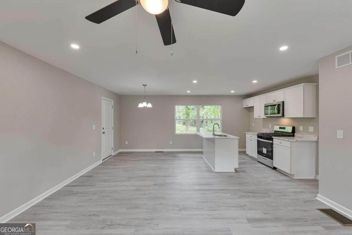 1660 Mallard CIR