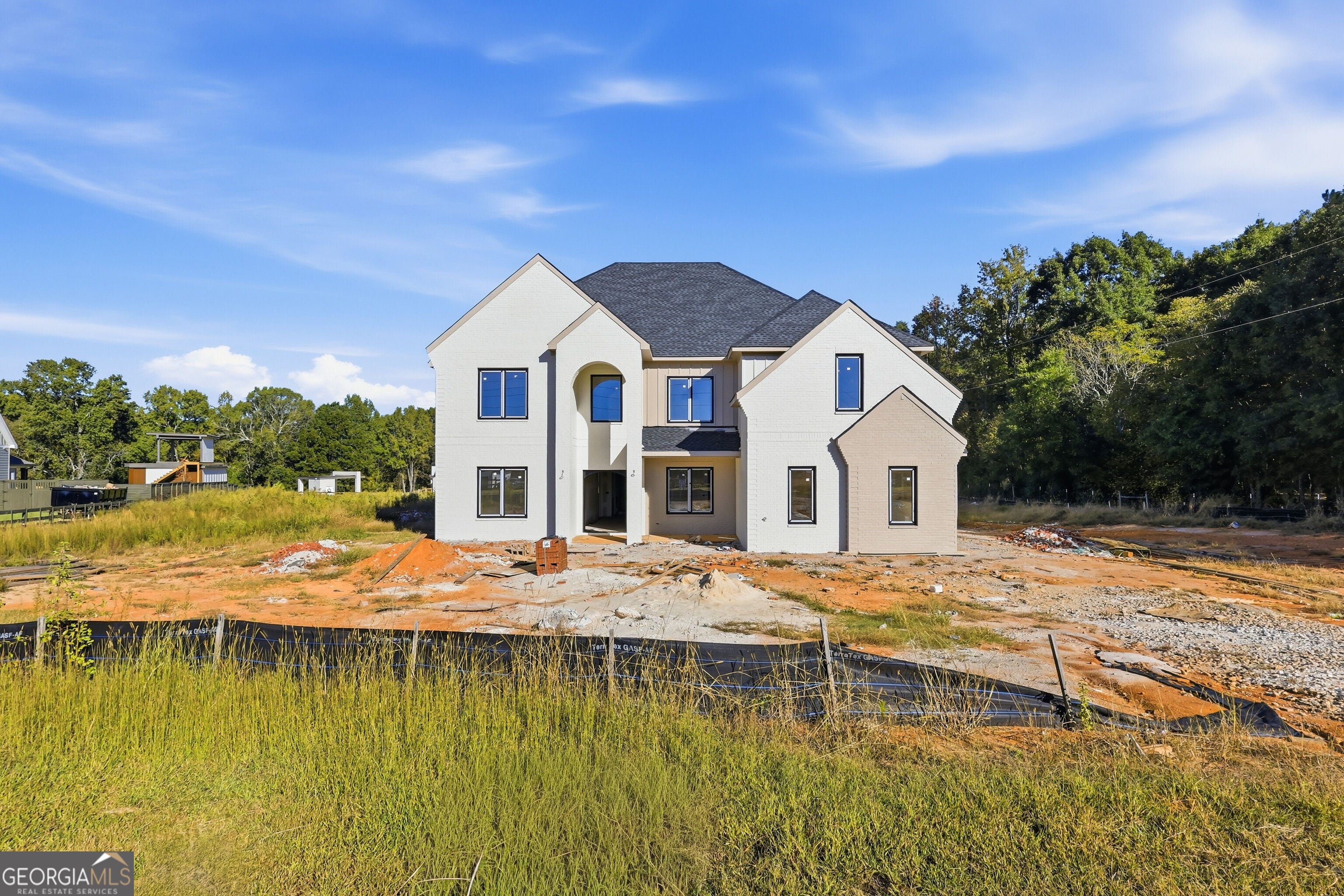 3285 Hall RD