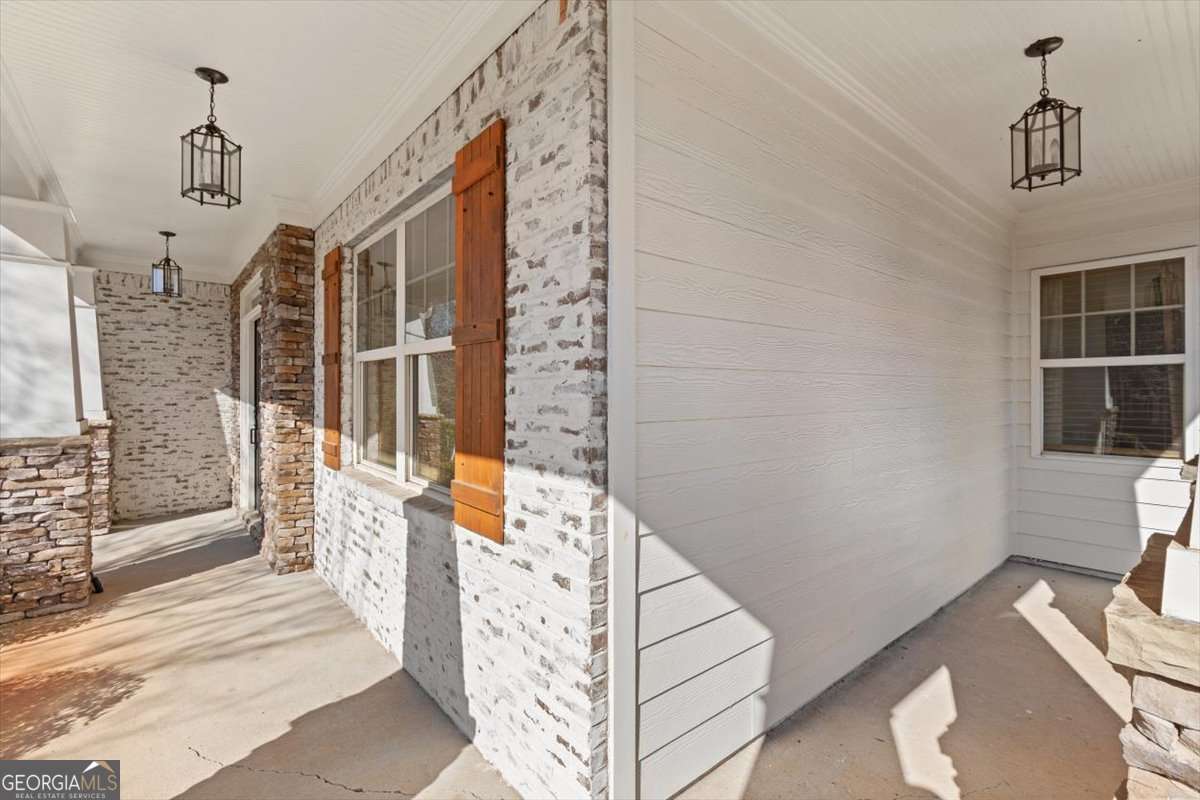 2250 Glenn Valley DR SW