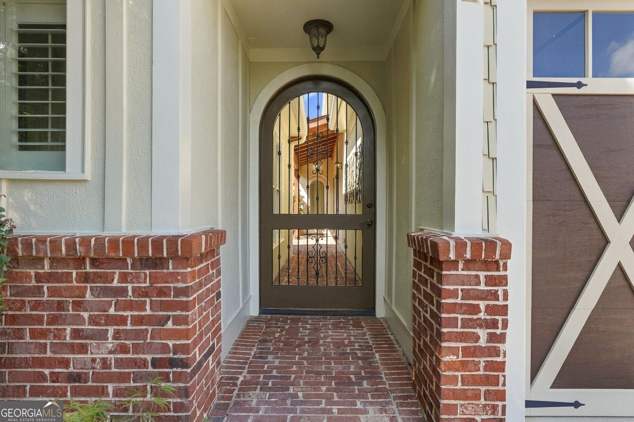 311 Gray Shingle LN