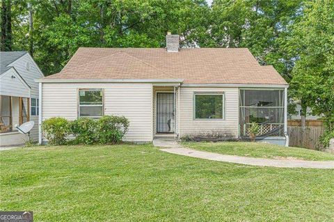 Photo of 1797 Beecher Street SW, Atlanta, GA 30310 (MLS # 10769895)