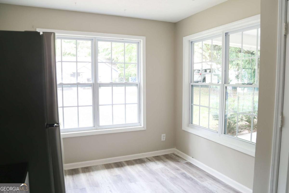 OLD FARM PLACE - Residential Lease