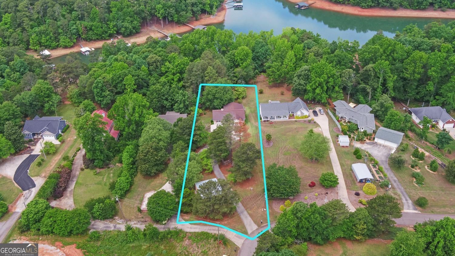 157 Nelle DR