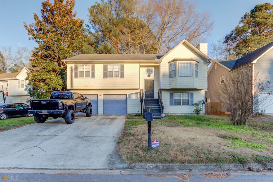 NO RENTAL RESTRICTIONS!!! Hurry this lovingly restored house could be a great home or income producing property. NEW CARPET, newer HVAC move in ready home within mins of shopping, 285 and amenities