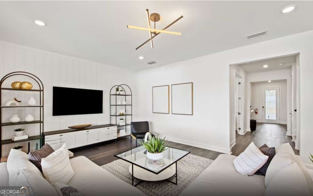 4440 Karenwood CIR