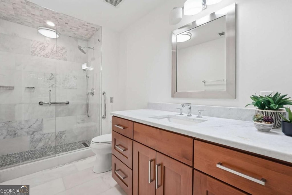 Photo of 300 Johnson Ferry Road NE #A115, Atlanta, GA 30328 (MLS # 10845159)
