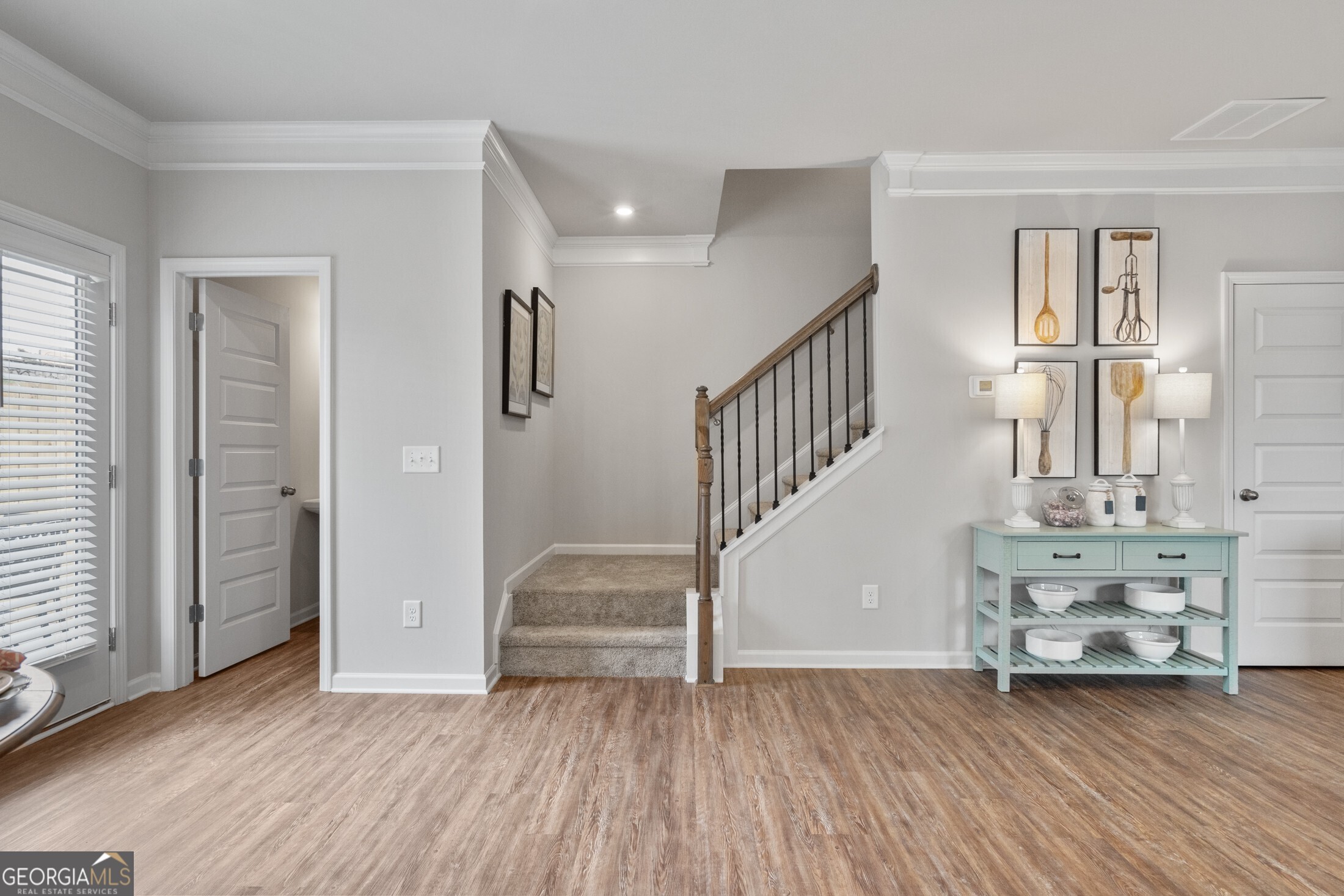 123 Ravencliff DR 80