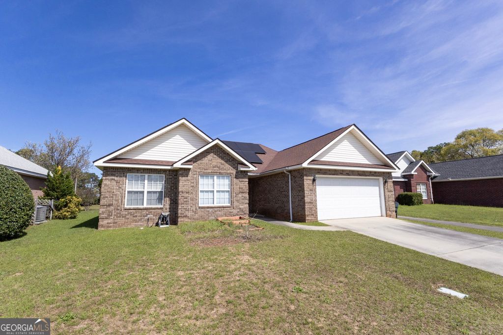 Photo of 401 Links View Drive, Bonaire, GA 31005 (MLS # 10715288)