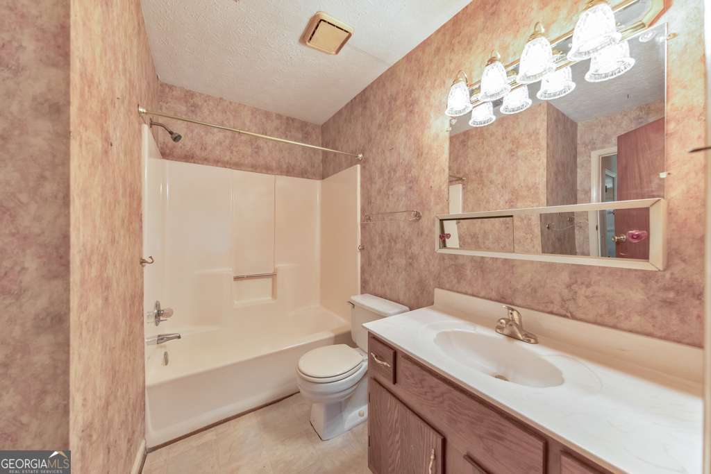 Pleasant Oaks Townhomes - Residential