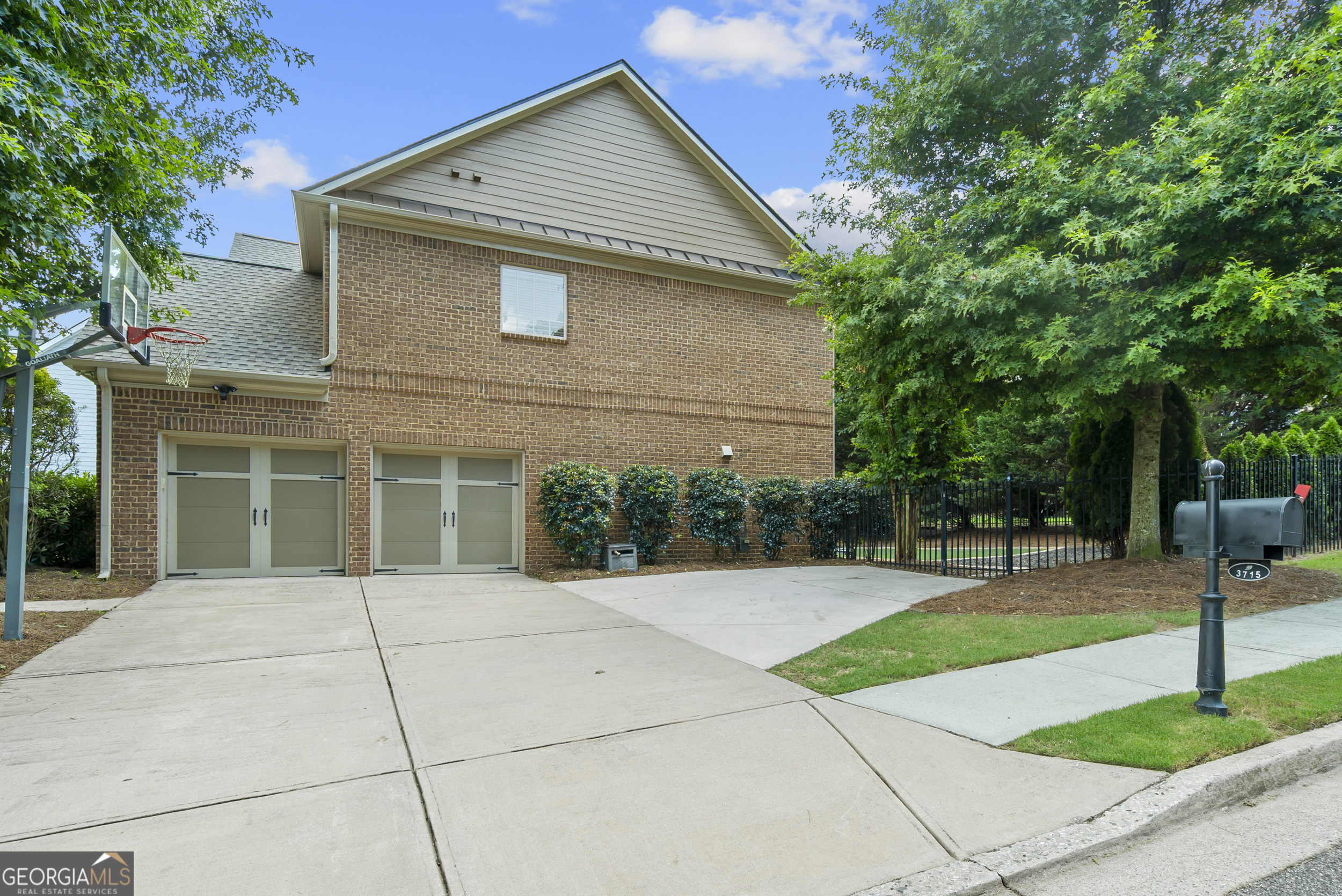 3982624945 Homes for Sale
