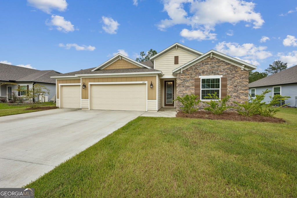 Photo of 127 Breakwater Loop, Kingsland, GA 31548 (MLS # 10881646)