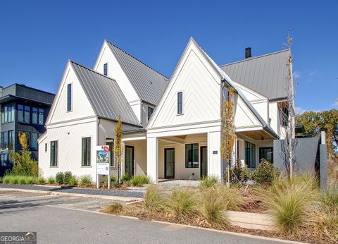 100 Carlyle LN Fayetteville GA 30214