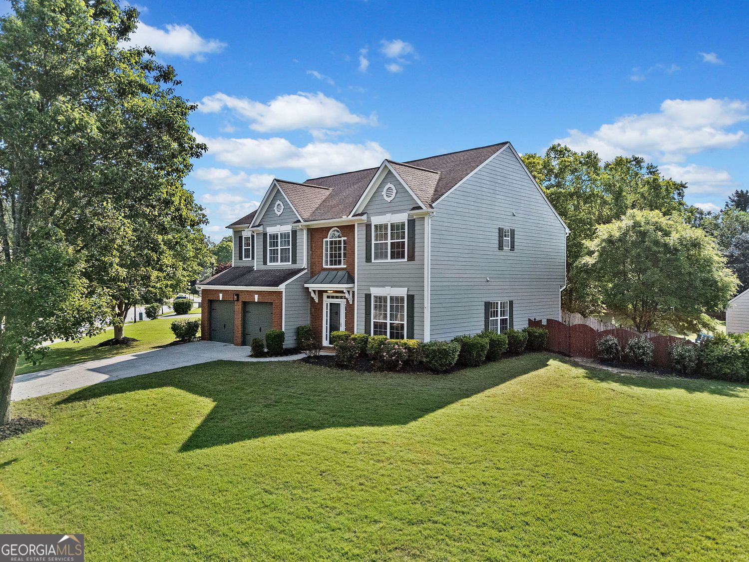 3317 Ridgemill CIR