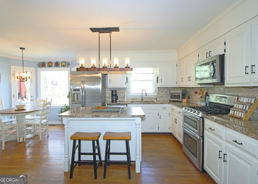 Photo of 2699 S Arbor Drive, Marietta, GA 30066 (MLS # 10708996)