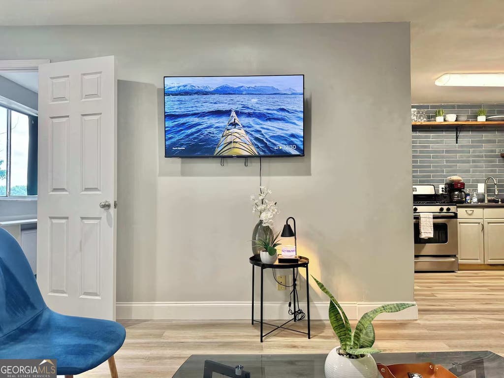 Photo of 215 Piedmont Avenue NE #APT 301, Atlanta, GA 30308 (MLS # 10817542)