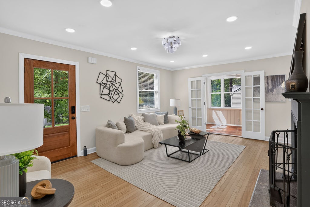 Photo of 1232 Carter Road, Decatur, GA 30030 (MLS # 10871094)