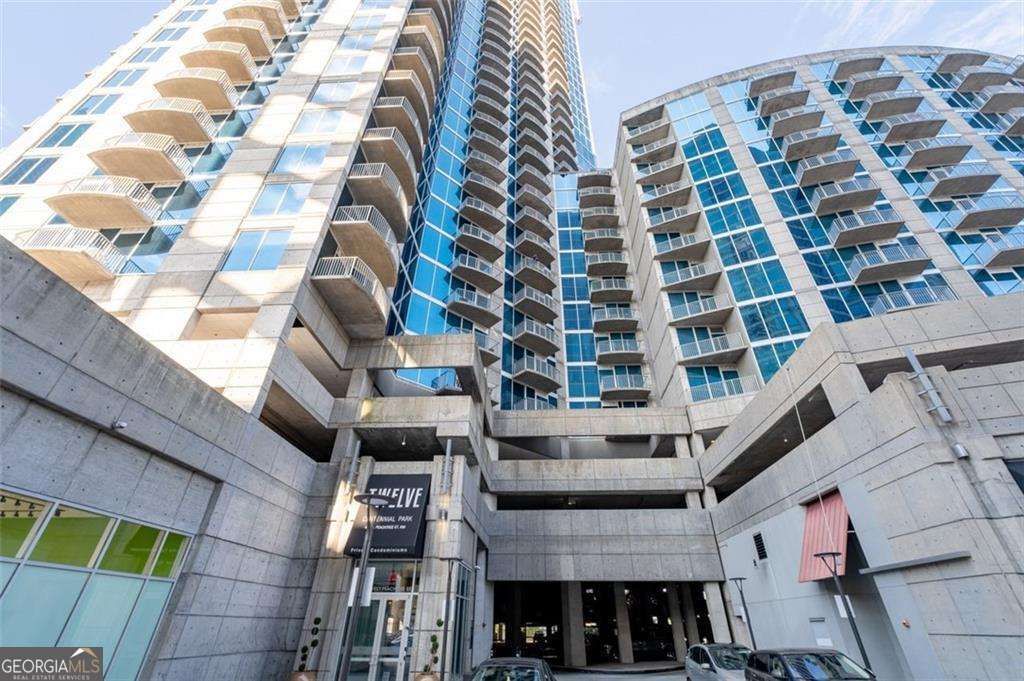 Photo of 400 West Peachtree Street #3214, Atlanta, GA 30308 (MLS # 10708167)