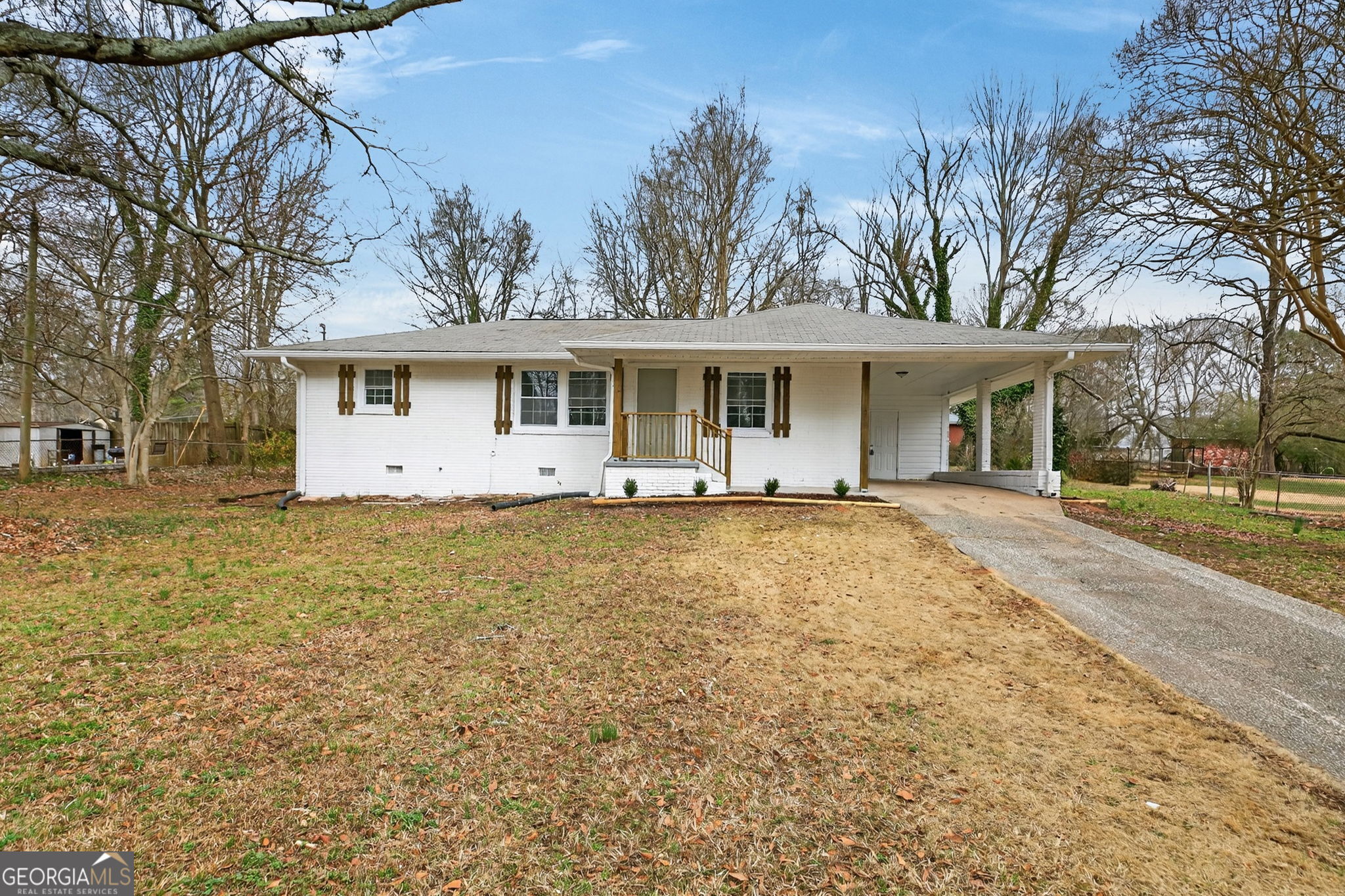 926 Green Valley RD SW