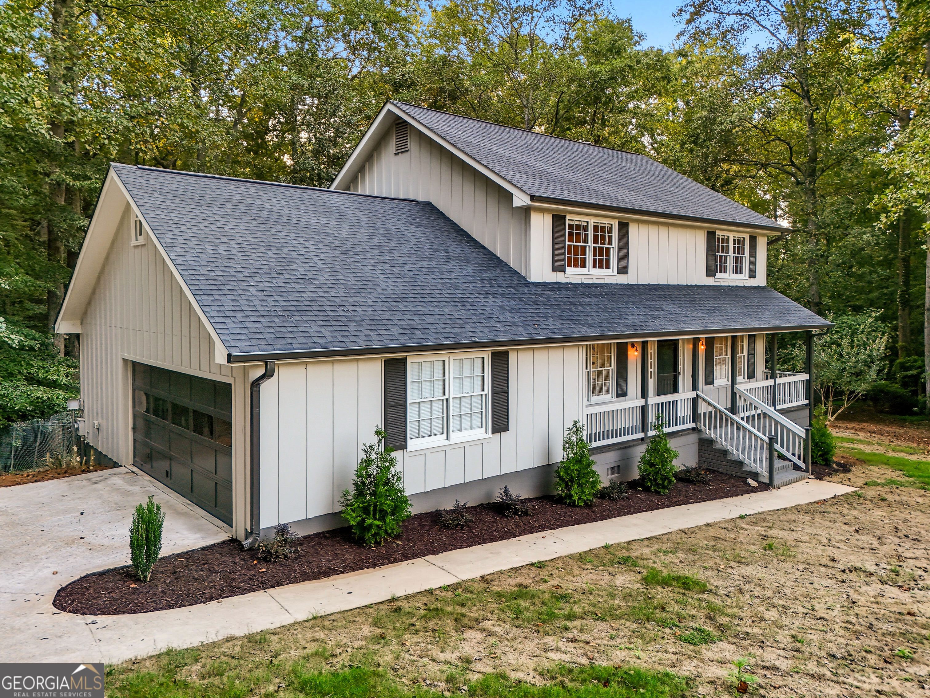 2628 Pinebrook DR