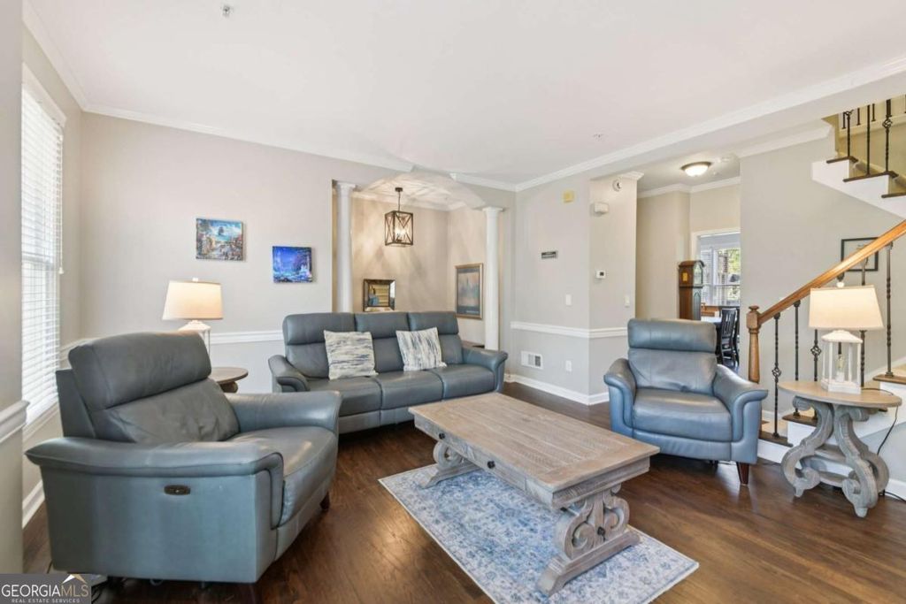 Photo of 1192 Brookhaven Glen NE, Atlanta, GA 30319 (MLS # 10724438)