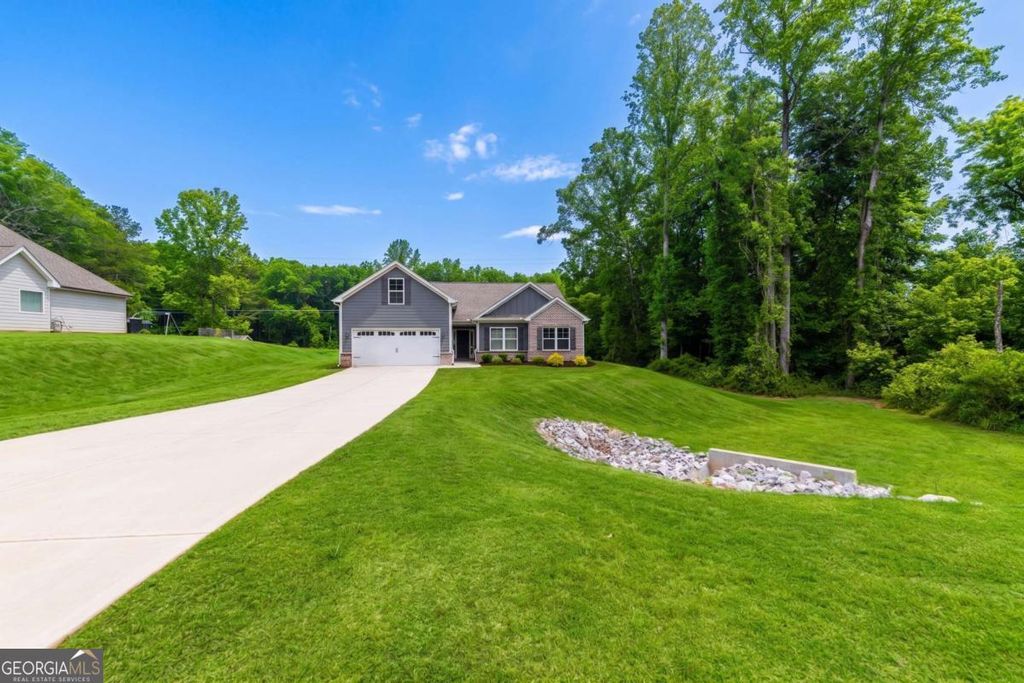 Photo of 85 Finch Court, Winder, GA 30680 (MLS # 10761586)