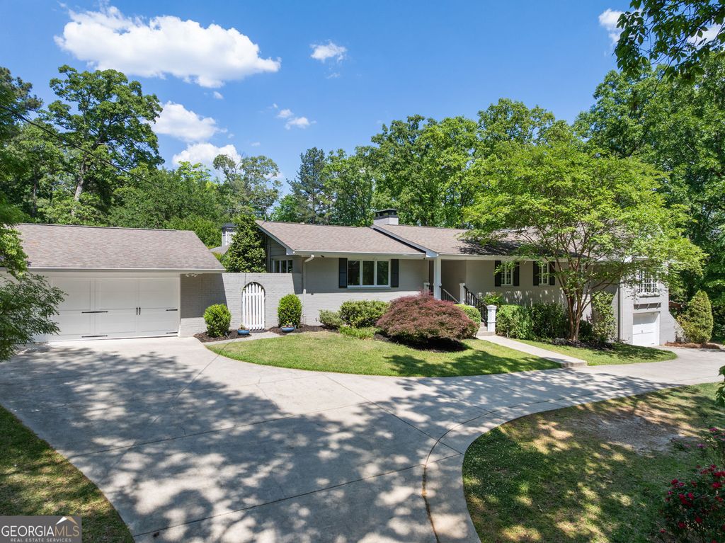 Photo of 1055 Buckner Road, Mableton, GA 30126 (MLS # 10739738)