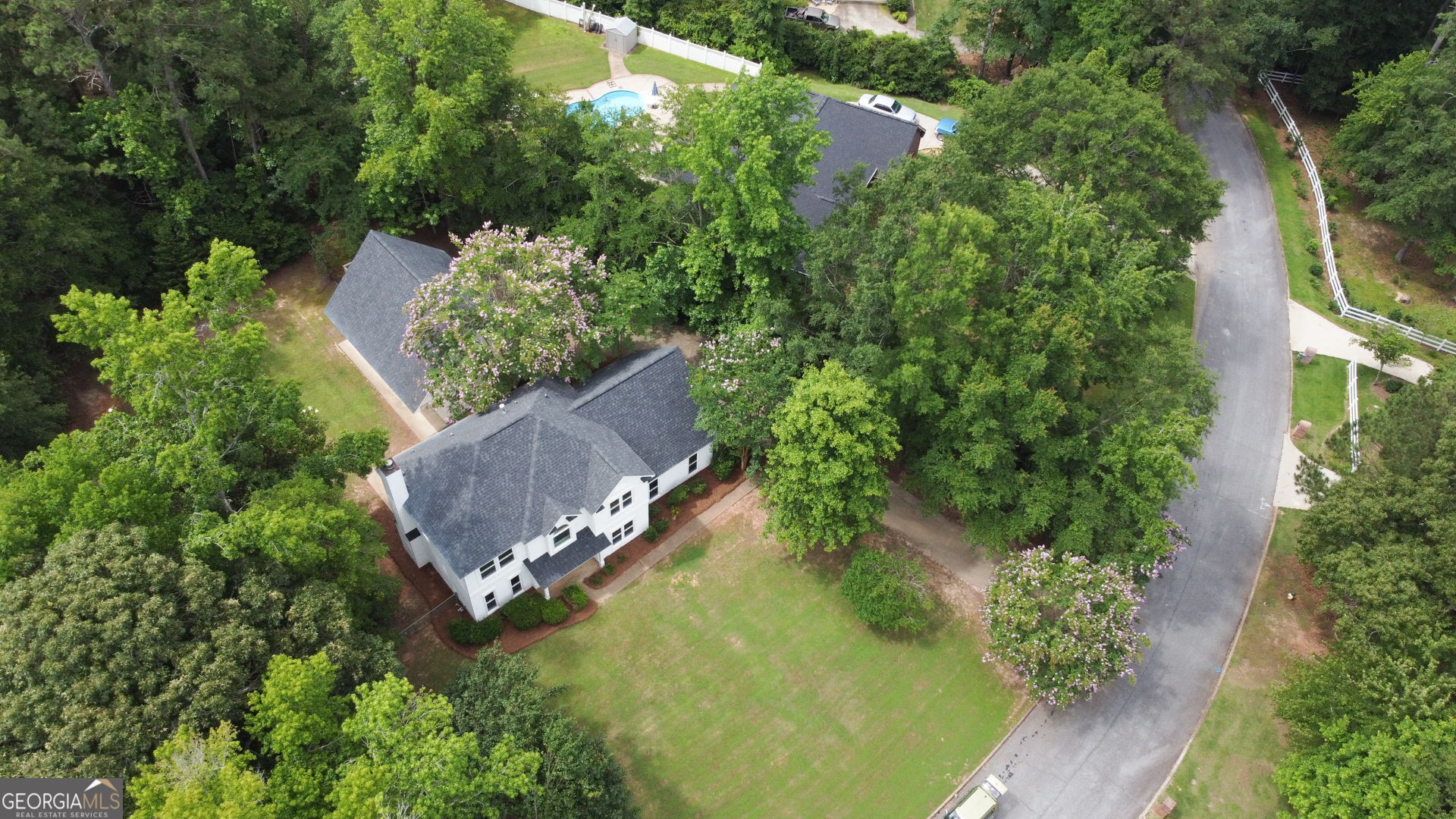 129 Sunny Point CIR