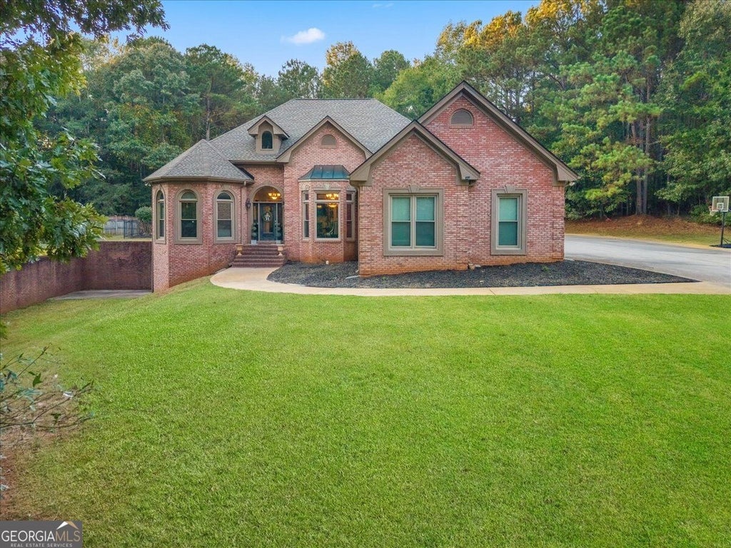 Photo of 815 Streamside Drive, McDonough, GA 30252 (MLS # 10876740)