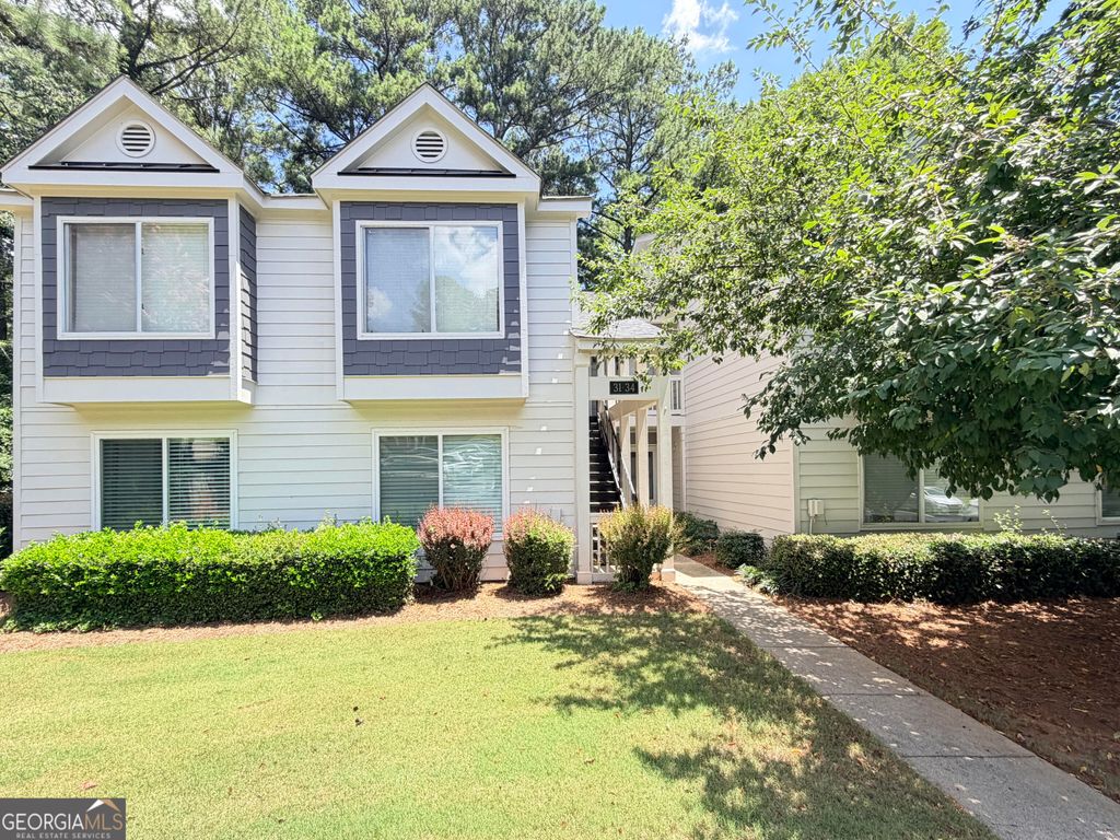 Photo of 34 Arbor End SE, Smyrna, GA 30080 (MLS # 10810062)