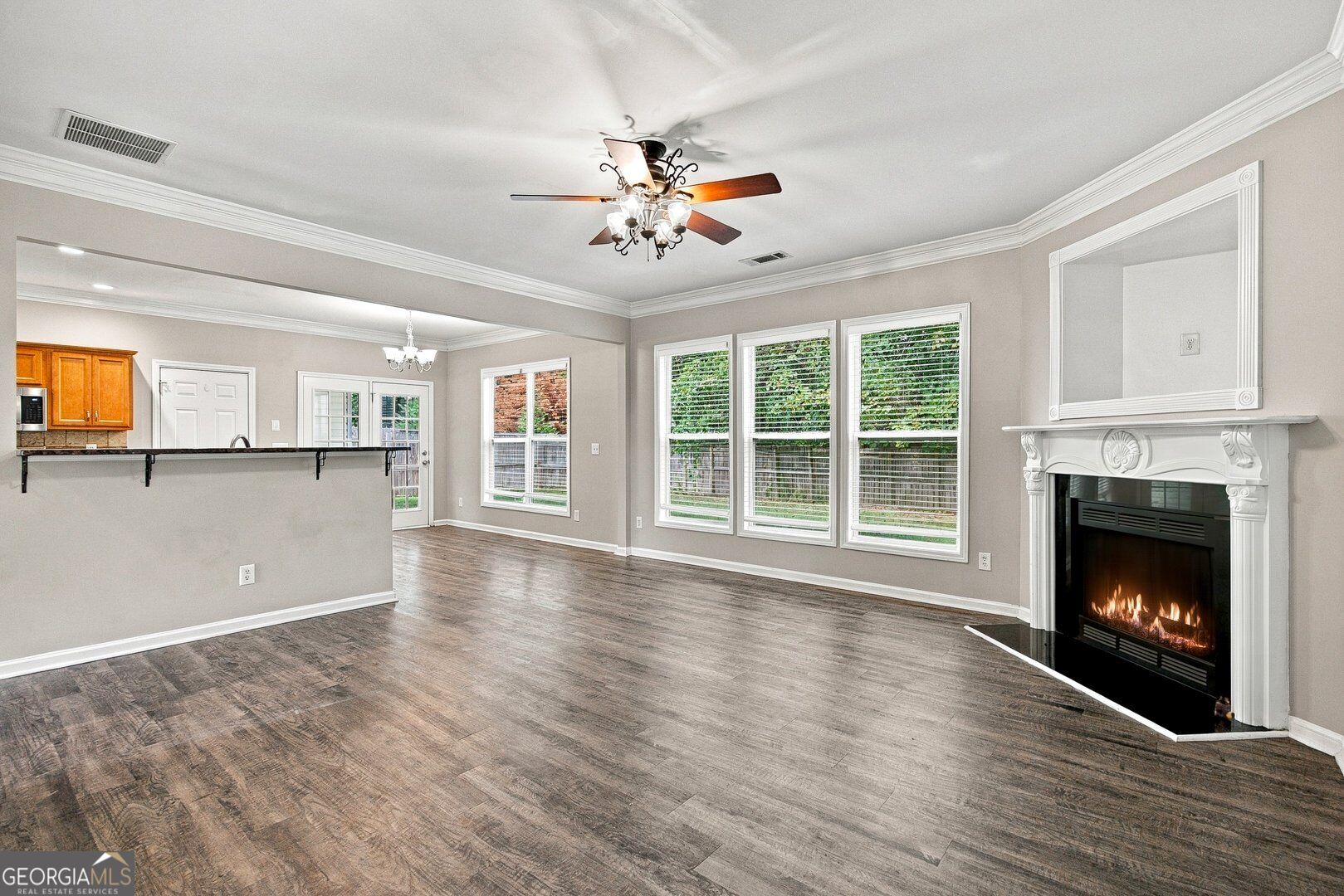 108 Oleander WAY