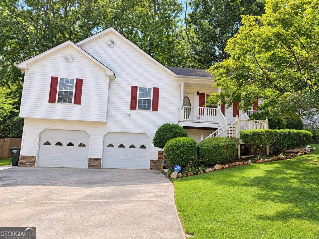 Photo of 113 Jake Taylor Drive, Acworth, GA 30102 (MLS # 10849390)
