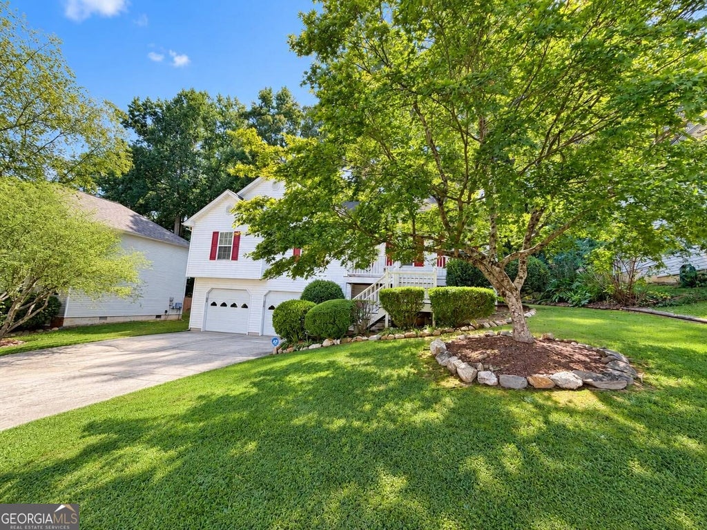 Photo of 113 Jake Taylor Drive, Acworth, GA 30102 (MLS # 10849390)