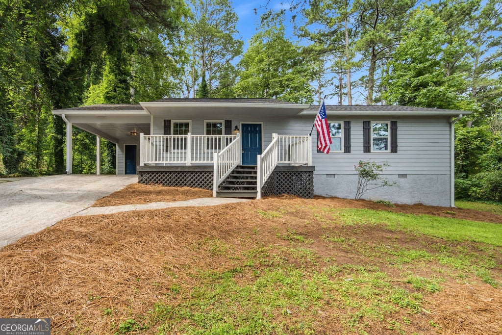 Photo of 2925 Wilkes Plantation Way, Douglasville, GA 30135 (MLS # 10791066)