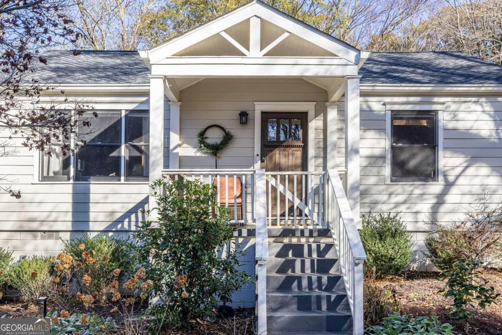 Photo of 217 Ridgeland Avenue, Decatur, GA 30030 (MLS # 10652200)