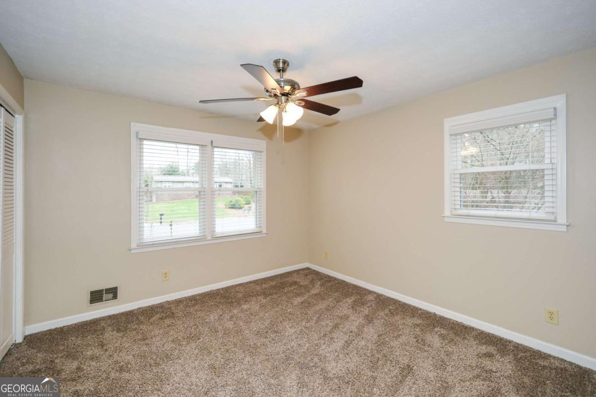 Plains Estate - Residential Lease