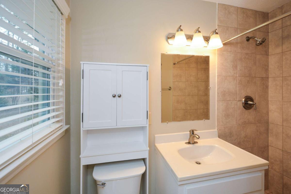 Plains Estate - Residential Lease