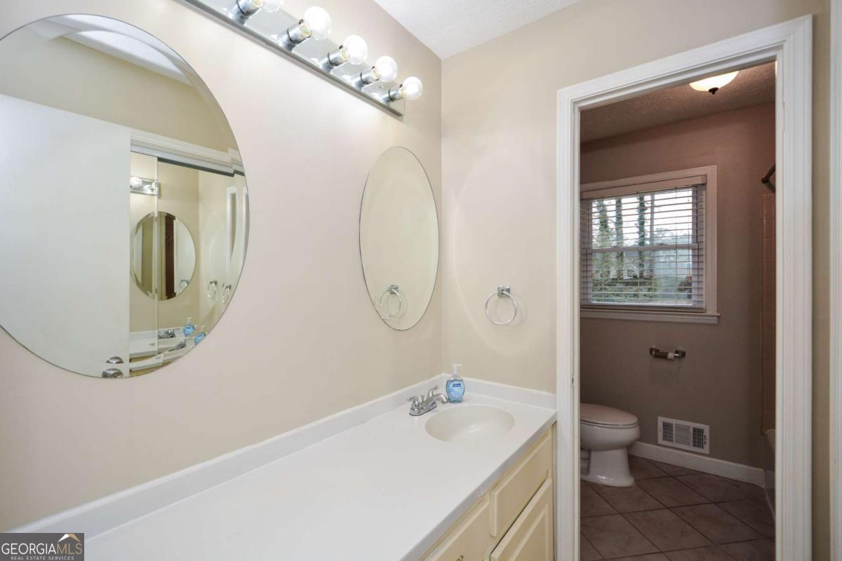 Plains Estate - Residential Lease