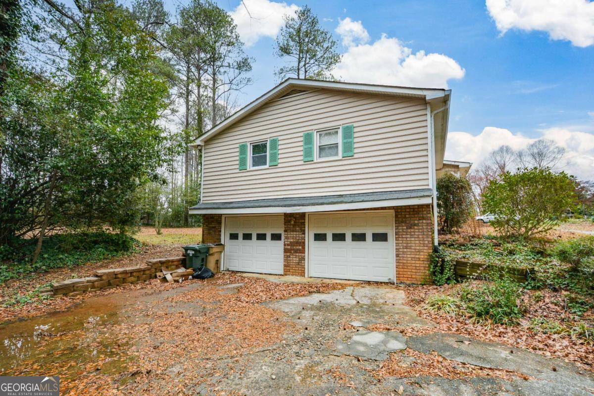 Plains Estate - Residential Lease
