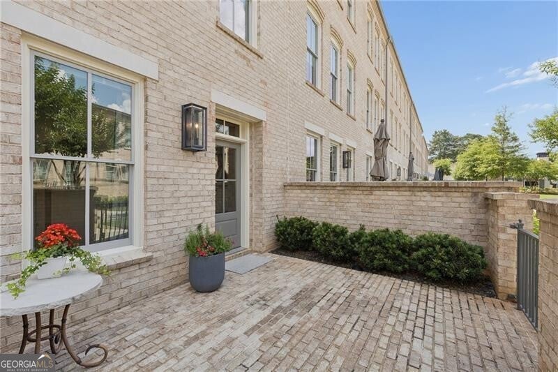 Photo of 3453 Landen Pine Court NE, Atlanta, GA 30305 (MLS # 10784865)